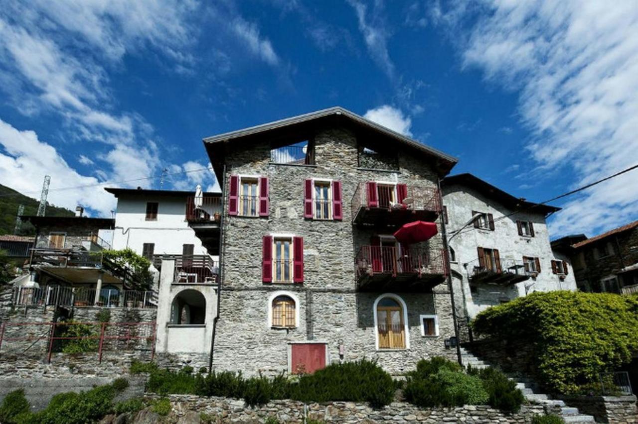 Belmonte Terrazzo Apartment Pianello Del Lario Luaran gambar